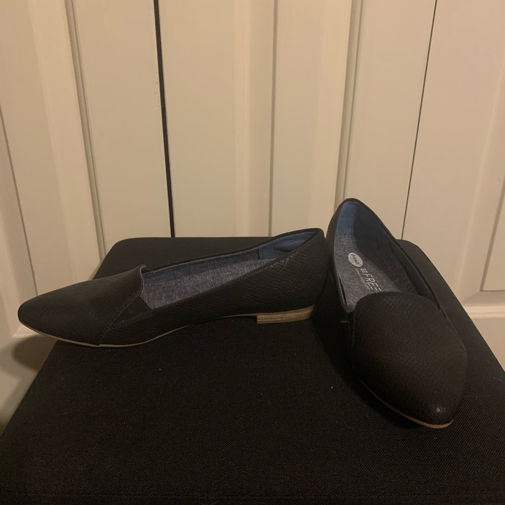 Black flats
